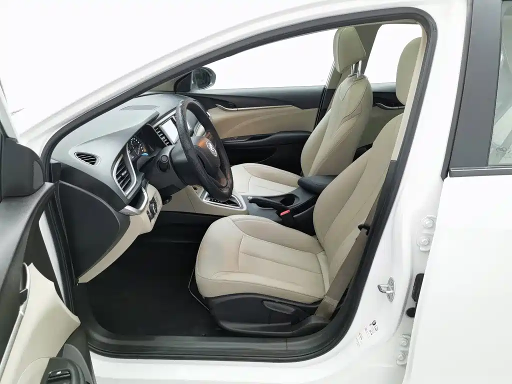 Buick Excelle 2020 — фото 10