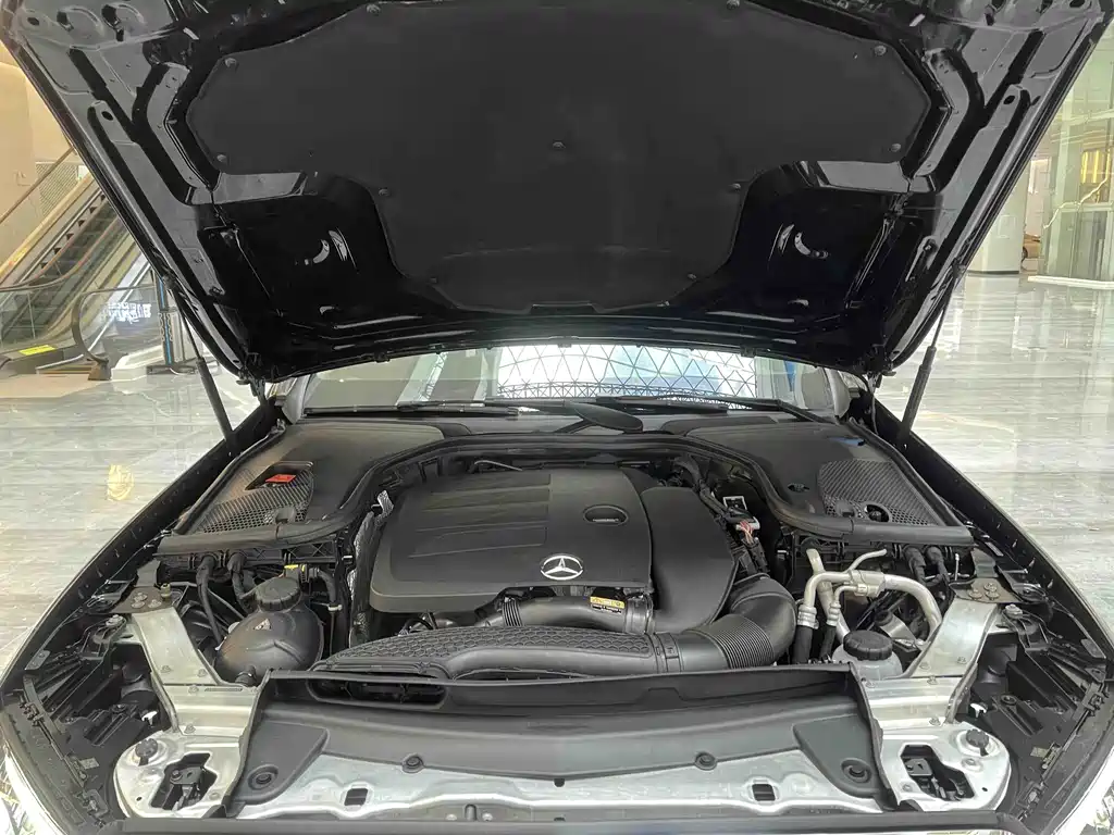 Mercedes-Benz E-Class 2020 — фото 10