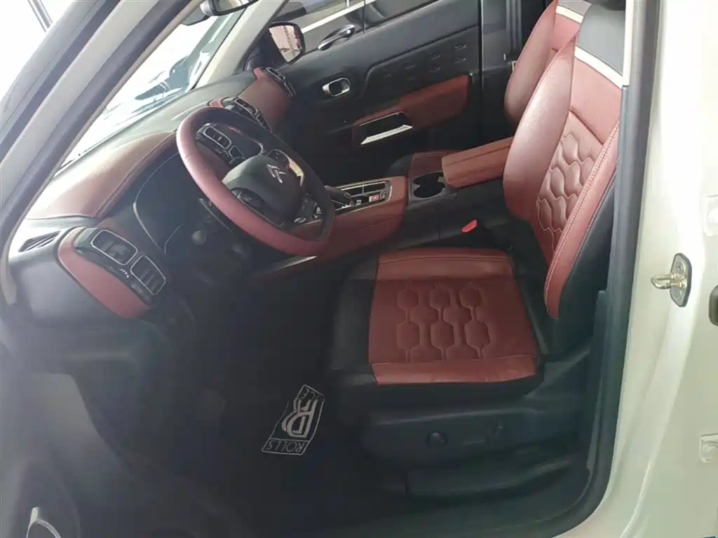 Citroen C5 AIRCROSS 2018 — фото 15