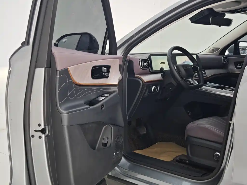 Chery Tiggo 9 C-DM 2024 — фото 26