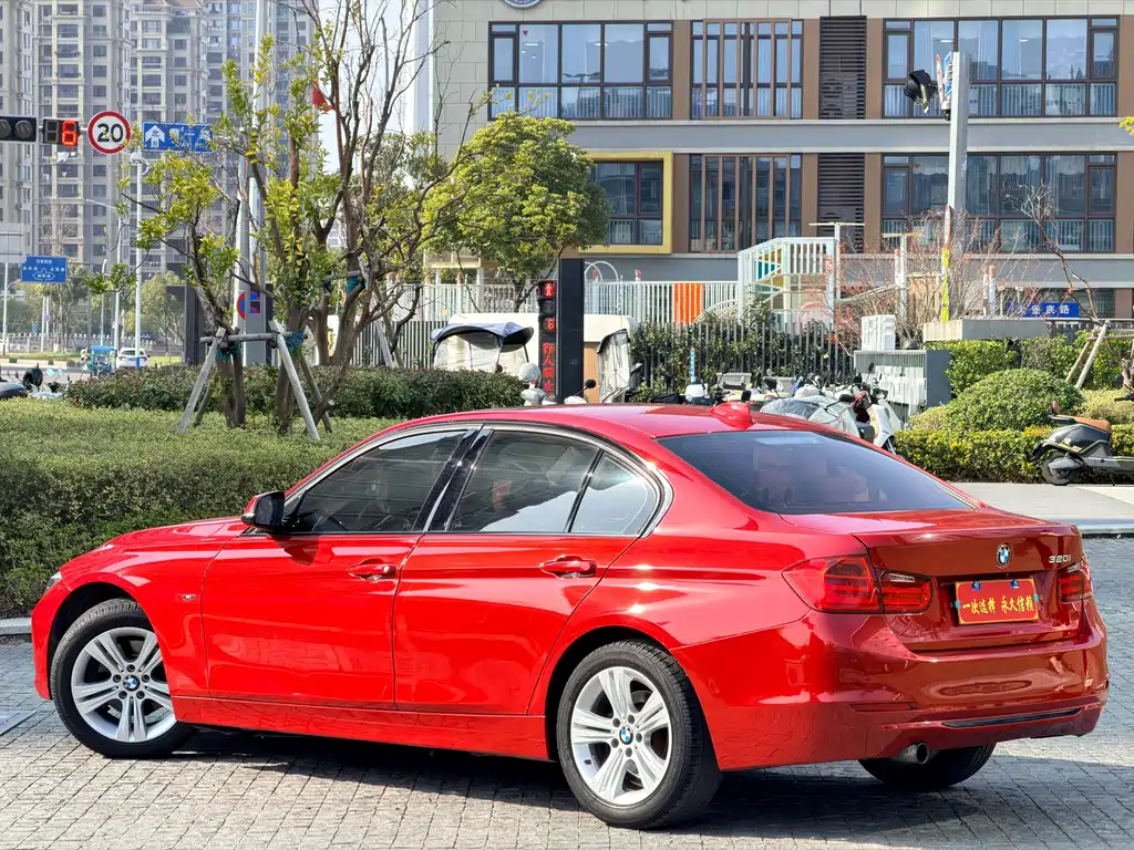BMW 3 Series 2014 — фото 14