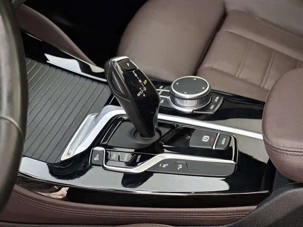 BMW X4 2019 — фото 17