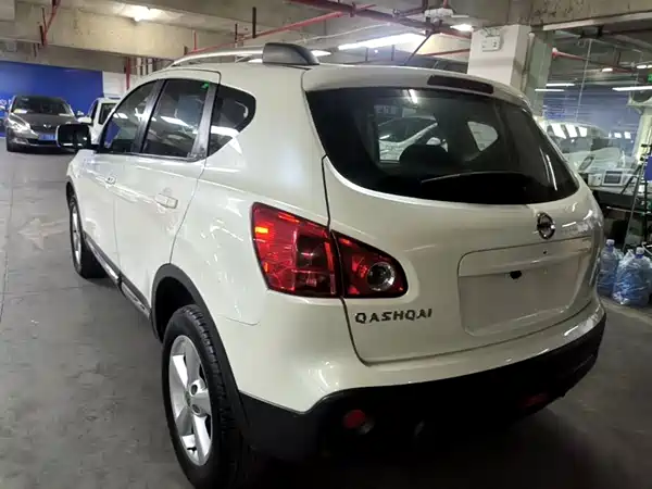 Nissan Qashqai 2015