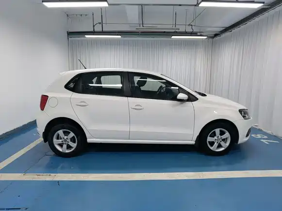 Volkswagen Polo 2016