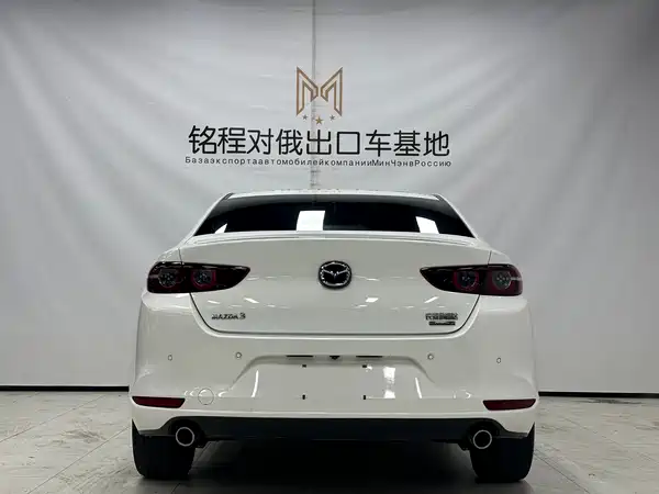 Mazda 3 Axela 2022