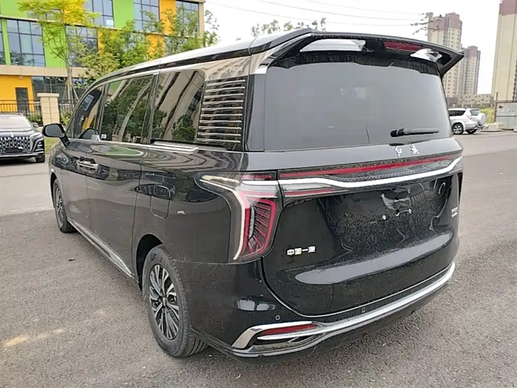 Hongqi HQ9 PHEV 2024 — фото 5
