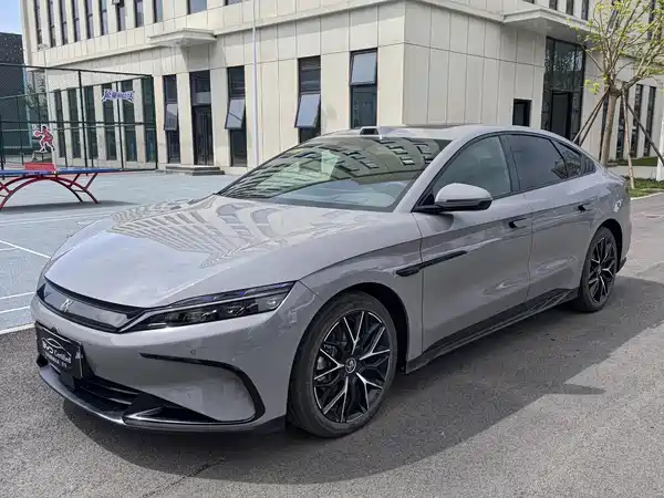 BYD Han 2025