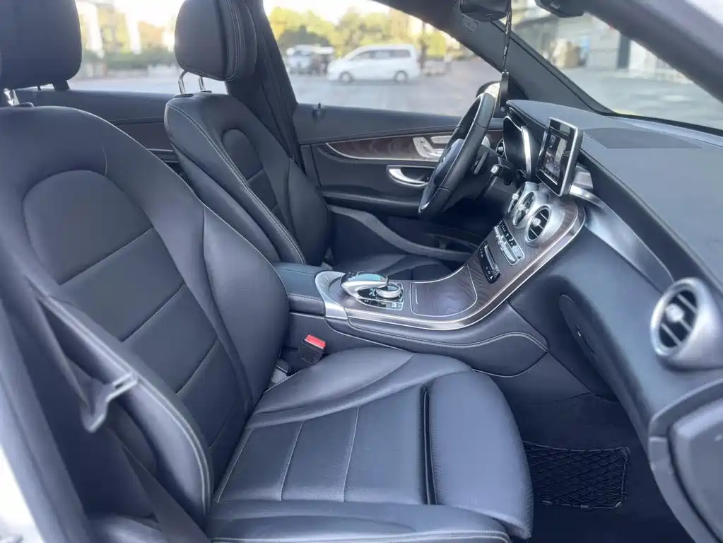 Mercedes-Benz GLC 2020