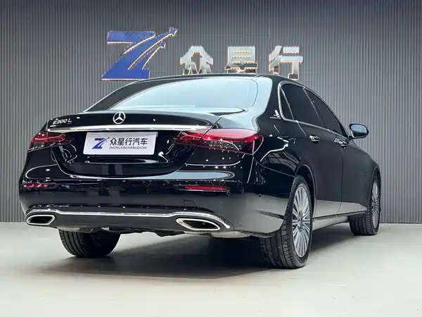 Mercedes-Benz E-Class 2023