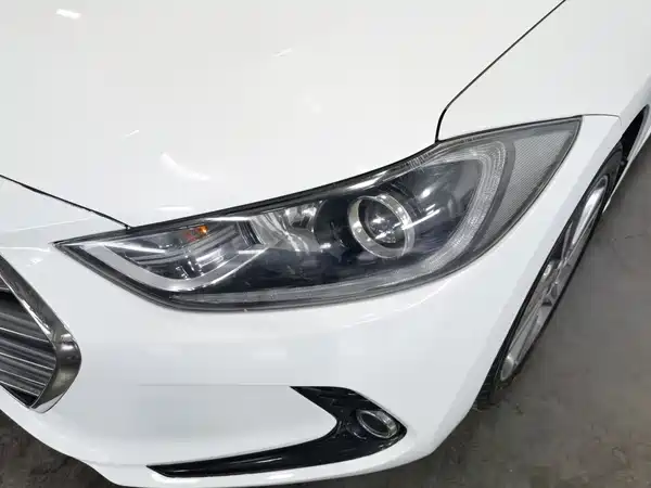 Hyundai Celesta 2016