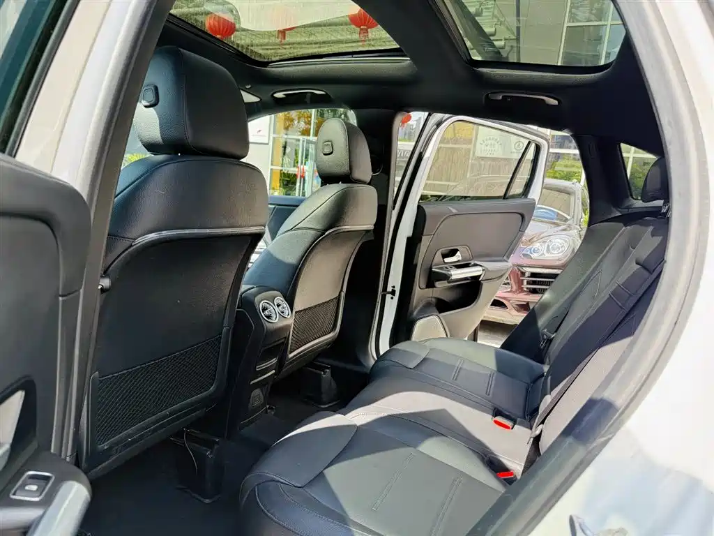 Mercedes-Benz GLA 2022 — фото 14