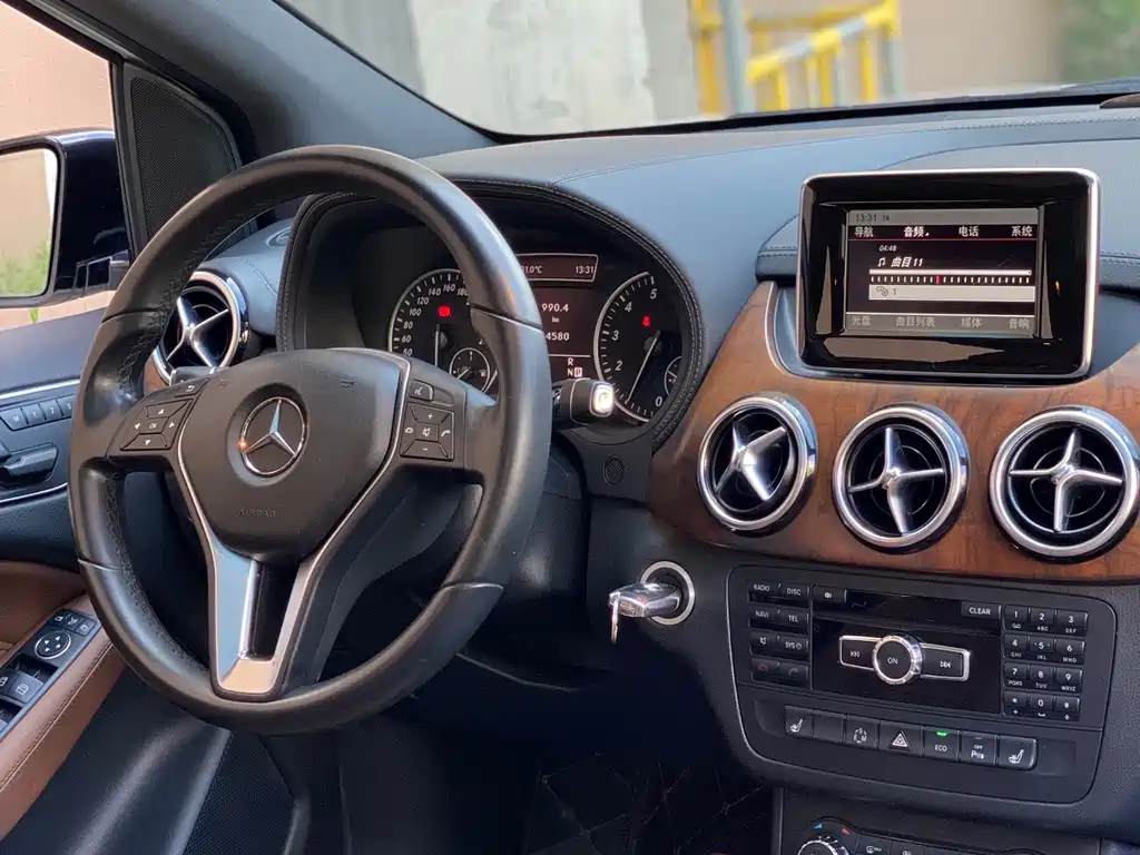 Mercedes-Benz B-Class 2013 — фото 10