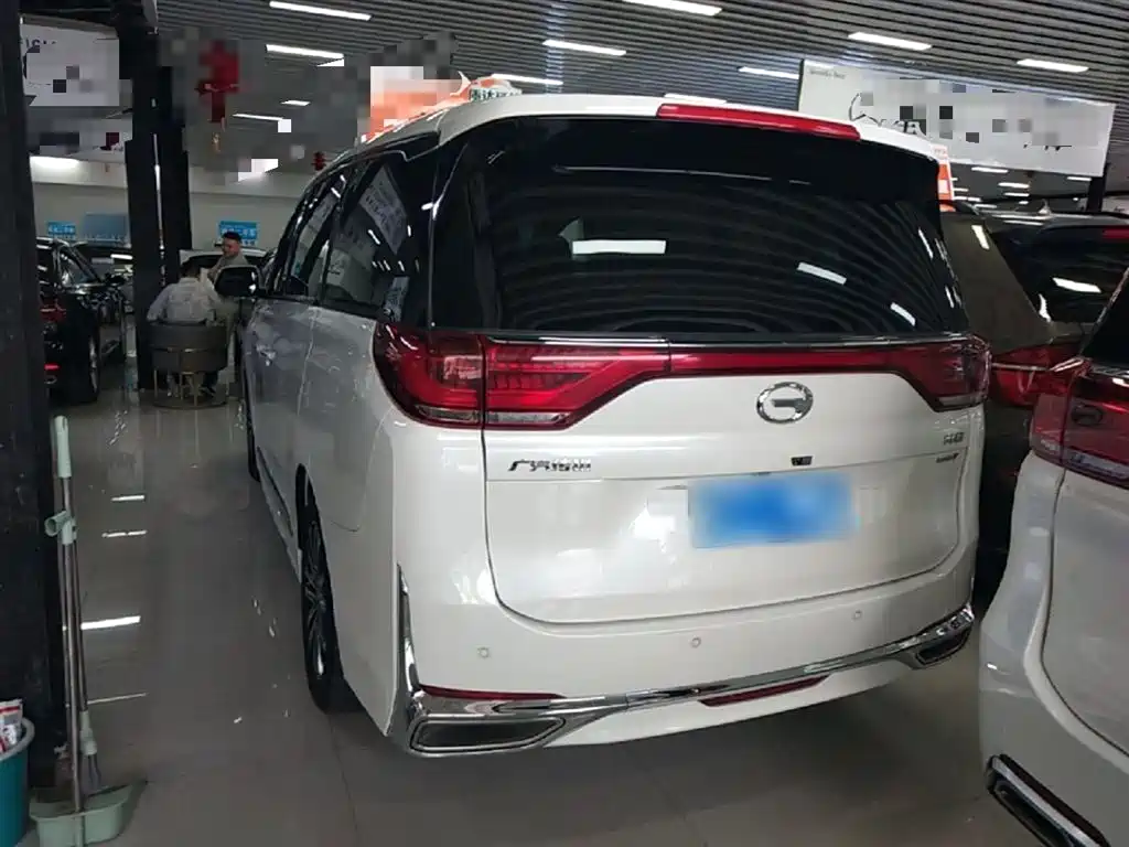 GAC Motor Trumpchi M8 2022 — фото 23