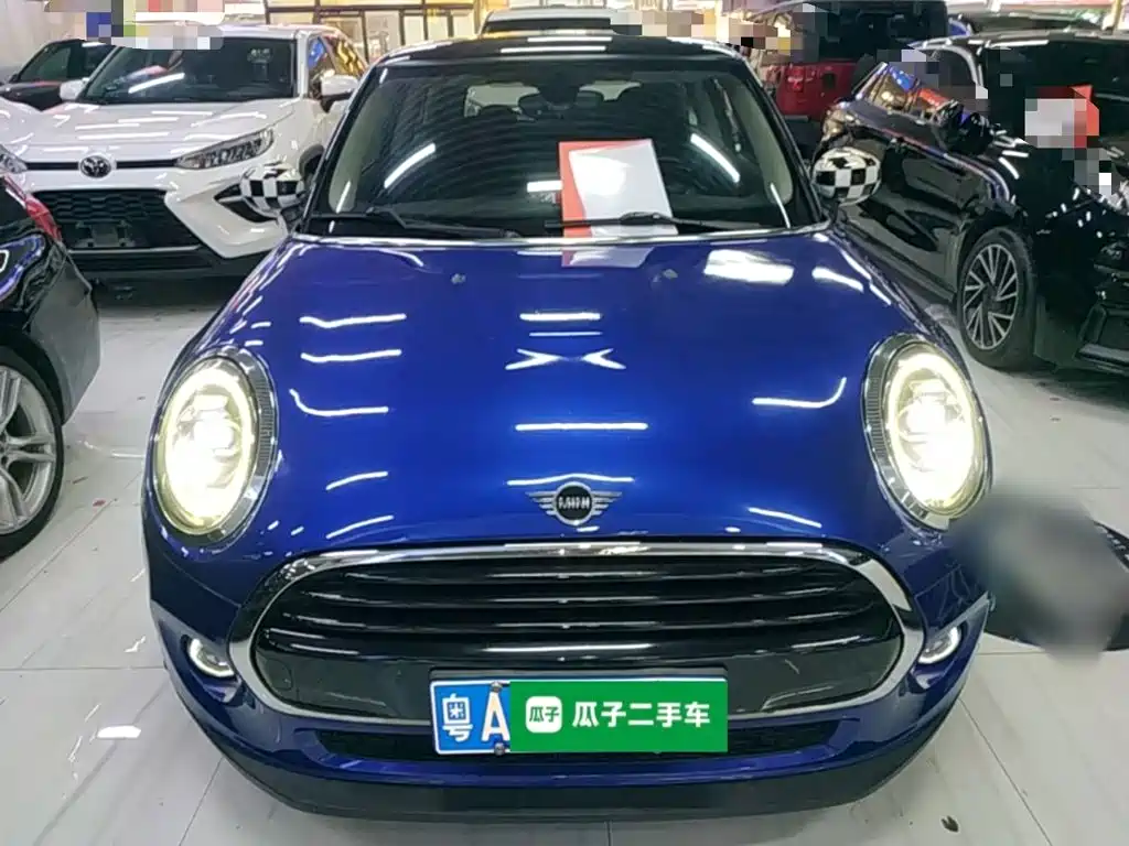 MINI MINI 2019