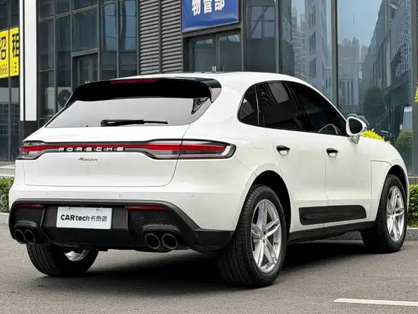 Porsche Macan 2022