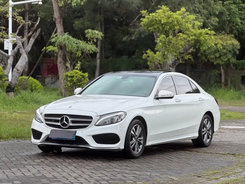 Mercedes-Benz C-Class 2017