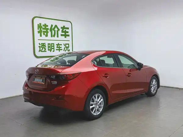 Mazda 3 Axela 2015