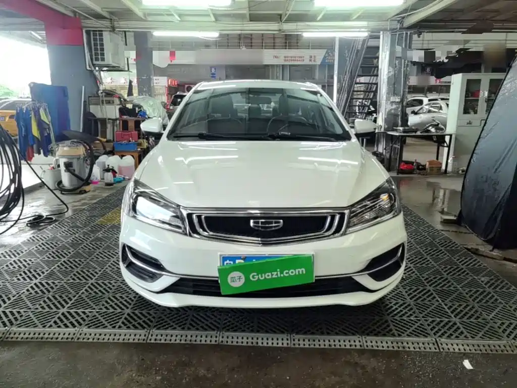 Geely Emgrand 2020