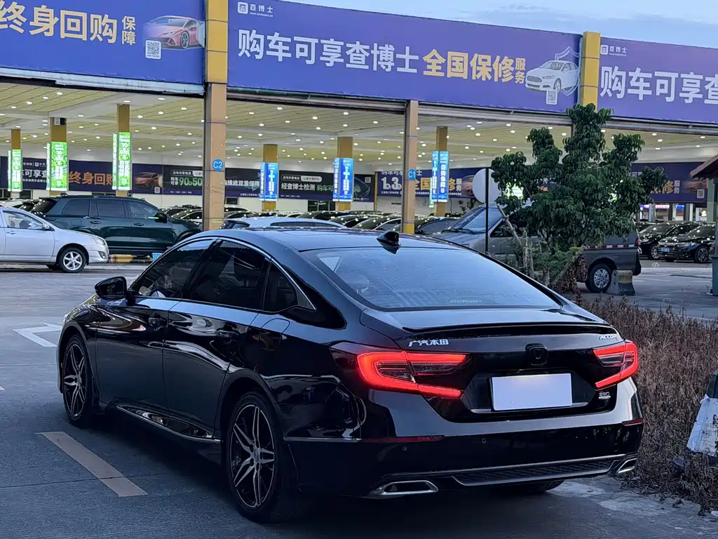 Honda Accord 2021 — фото 14