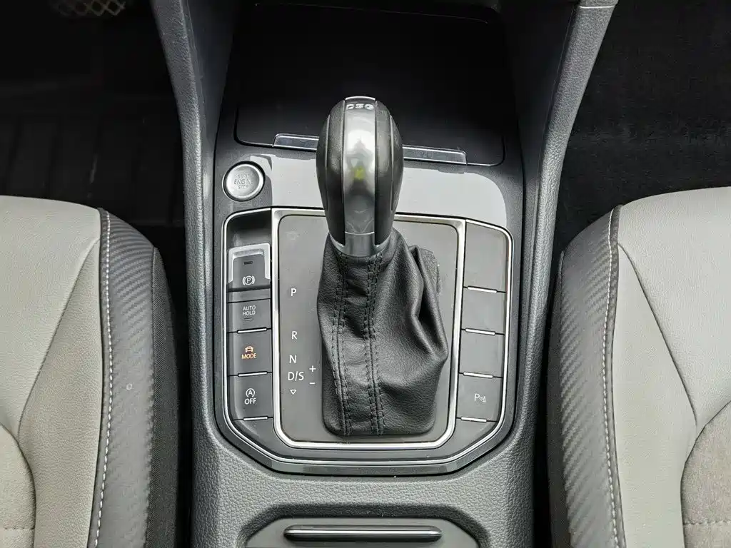 Volkswagen Golf Jialu 2019 — фото 13