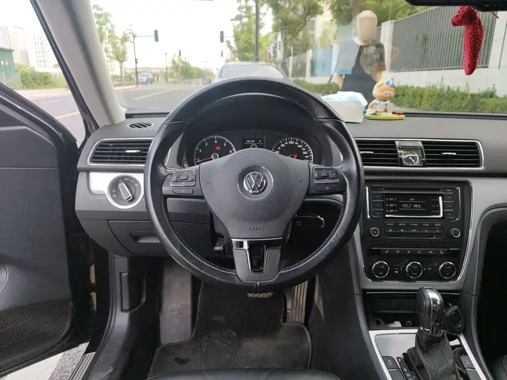 Volkswagen Passat 2015