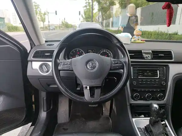 Volkswagen Passat 2015
