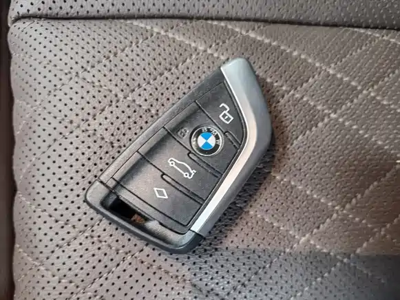 BMW i3 2025 — фото 8