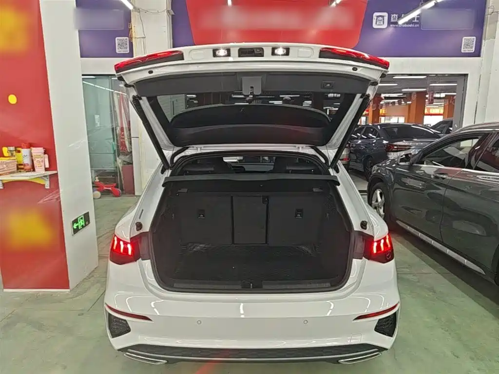 Audi A3 2022 — фото 19