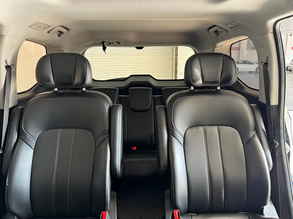 GAC Motor Trumpchi M6 2022 — фото 8