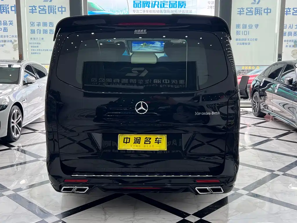 Mercedes-Benz Vito 2023 — фото 13