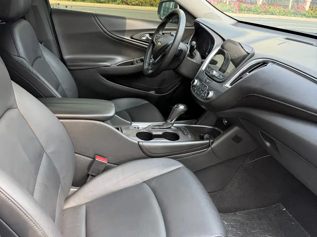 Chevrolet Malibu XL 2018 — фото 10