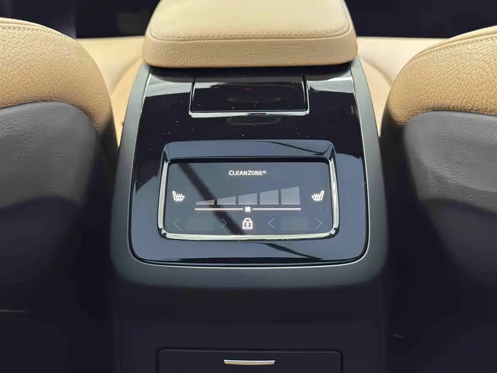 Volvo S90 PHEV 2019 — фото 10