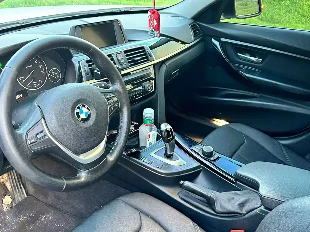 BMW 3 Series 2016