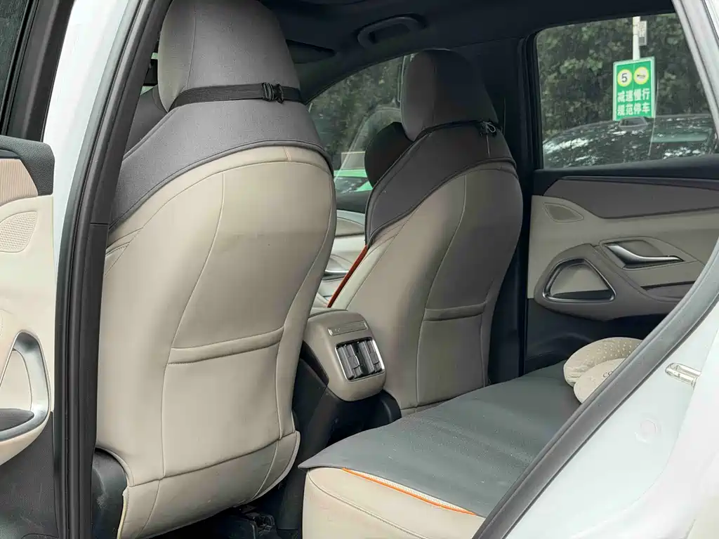 BYD Pro New Energy 2023 — фото 11