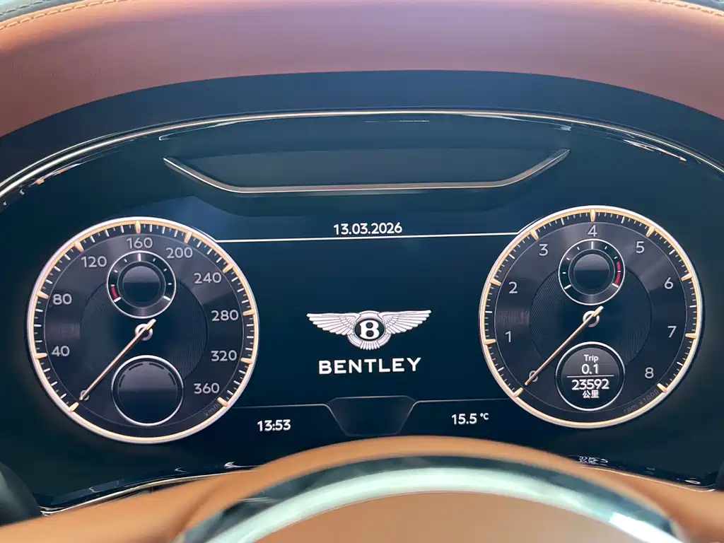 Bentley Flying Spur 2024 — фото 8