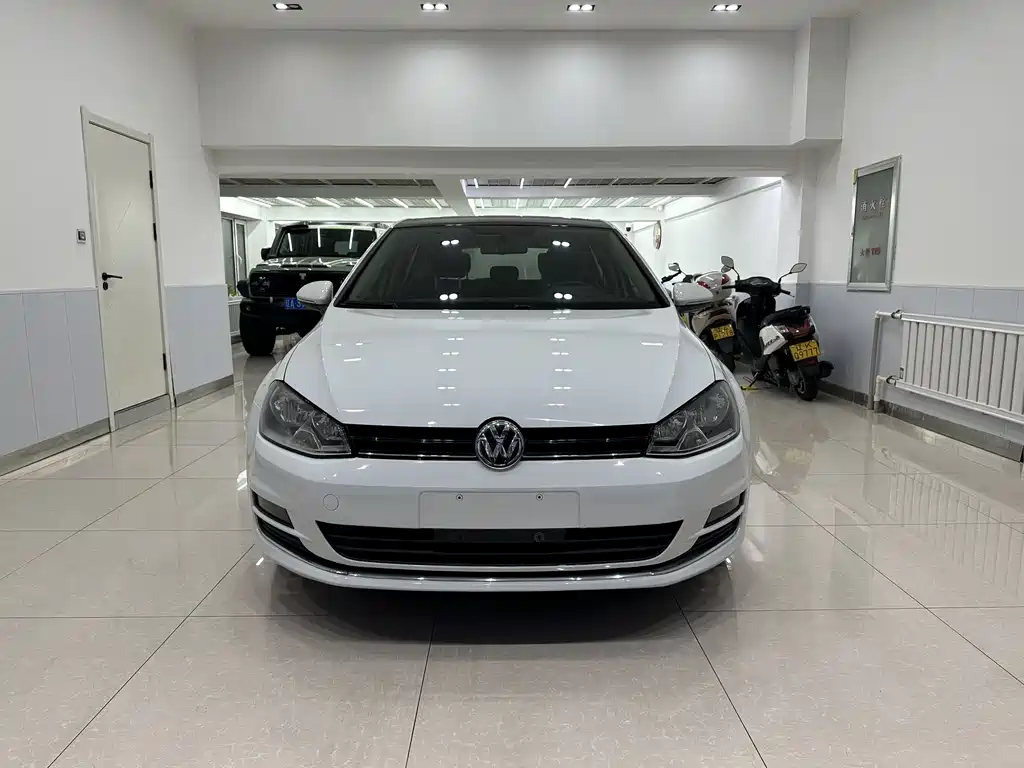 Volkswagen Golf 2016