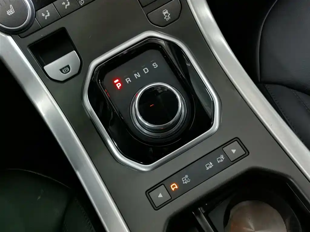 Land Rover Evoque 2017 — фото 13