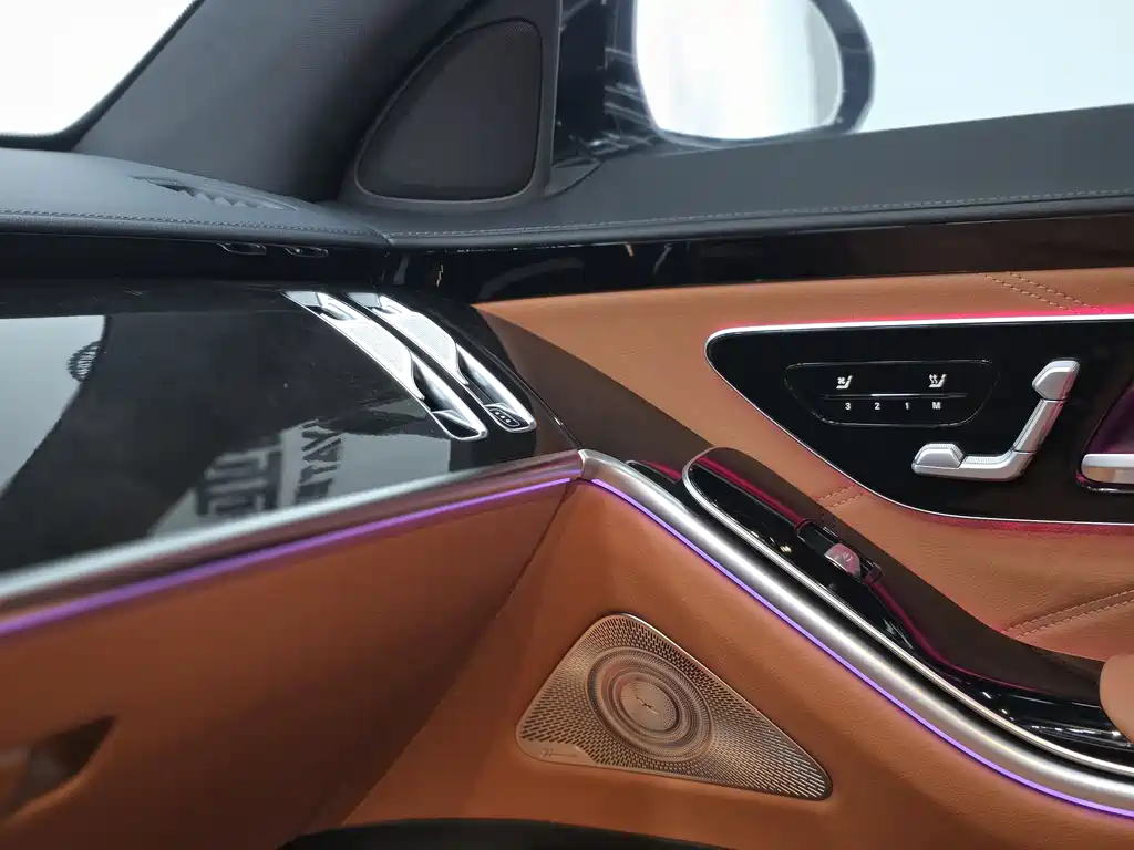 Mercedes-Benz Maybach S-Class 2021 — фото 28