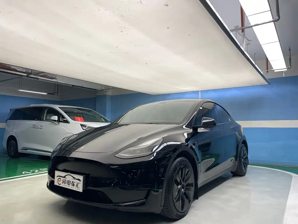 Tesla Model Y 2022 — фото 1