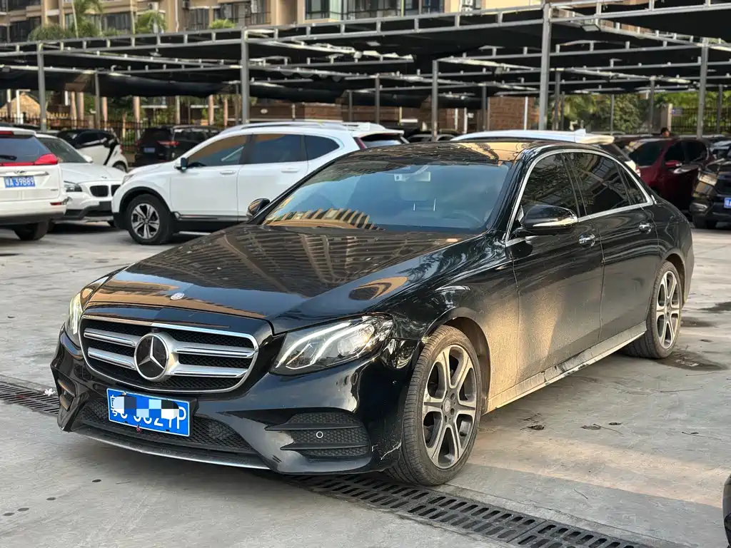 Mercedes-Benz E-Class 2016 — фото 1