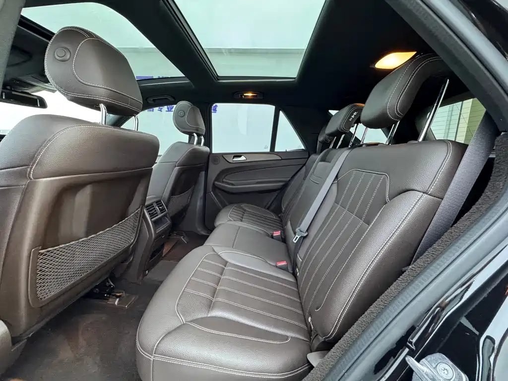 Mercedes-Benz GLE 2019 — фото 17