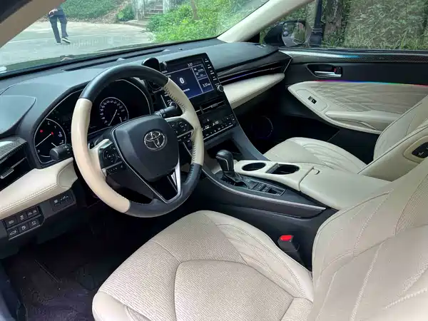 Toyota Avalon 2020
