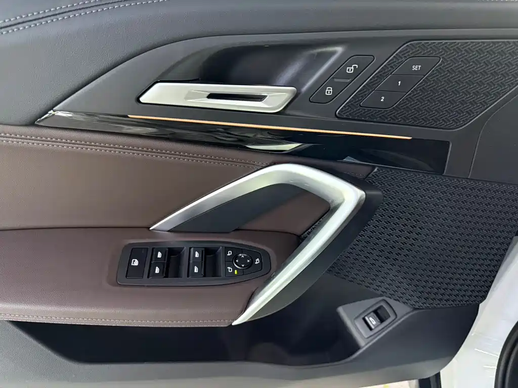 BMW X1 2024 — фото 18