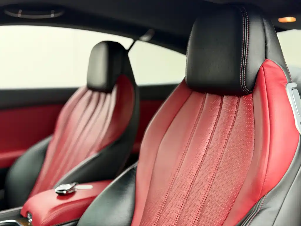 Bentley Continental 2012 — фото 15