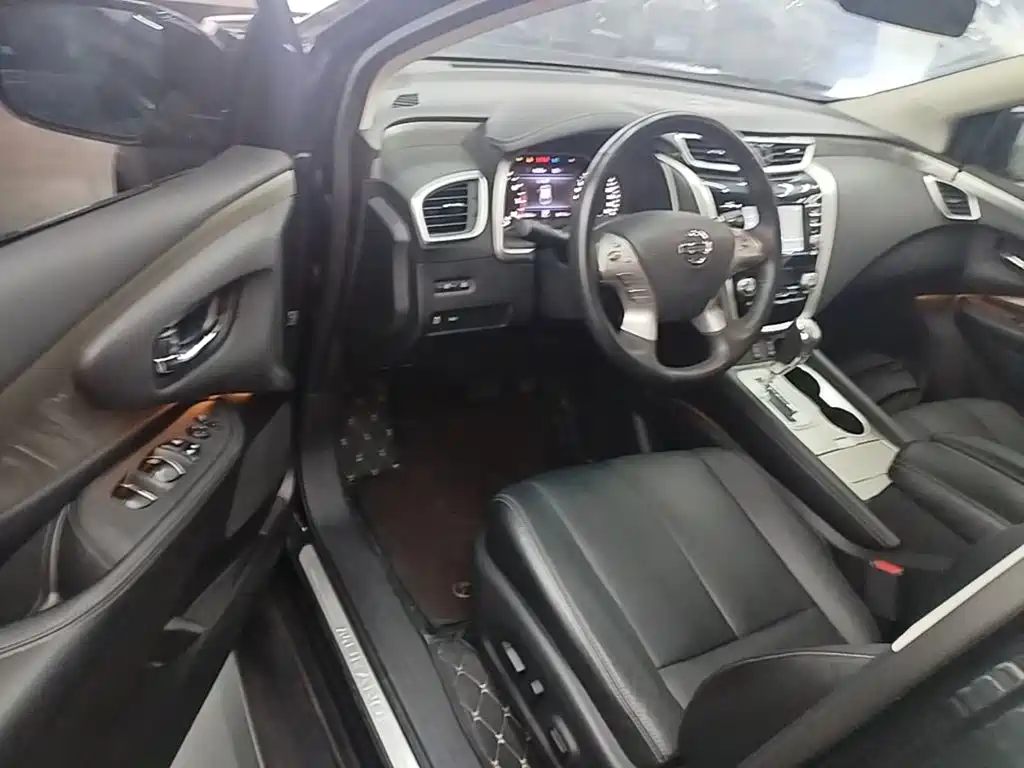 Nissan Murano 2018 — фото 16