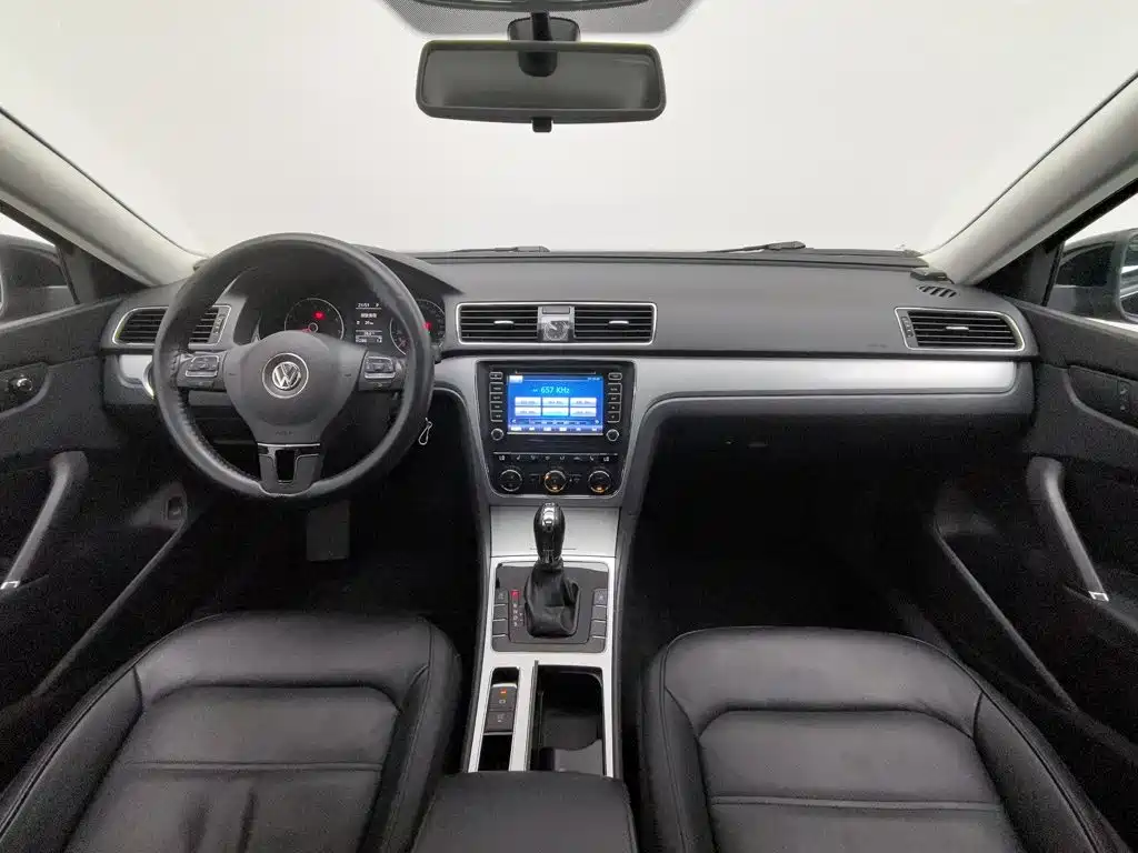 Volkswagen Passat 2015