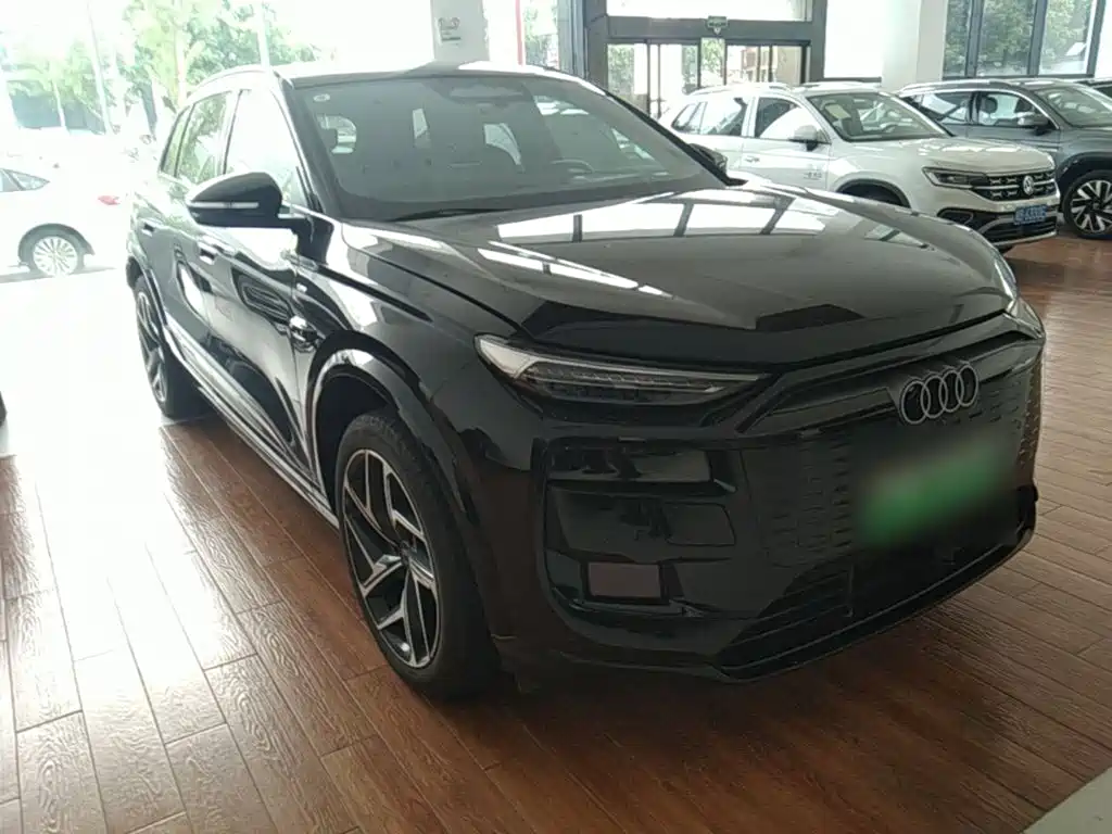 Audi Q6L e-tron 2025 — фото 4