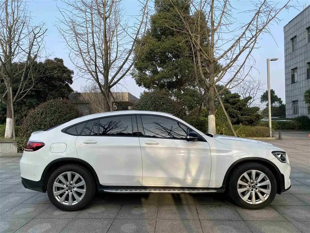 Mercedes-Benz GLC Coupe 2020 — фото 4