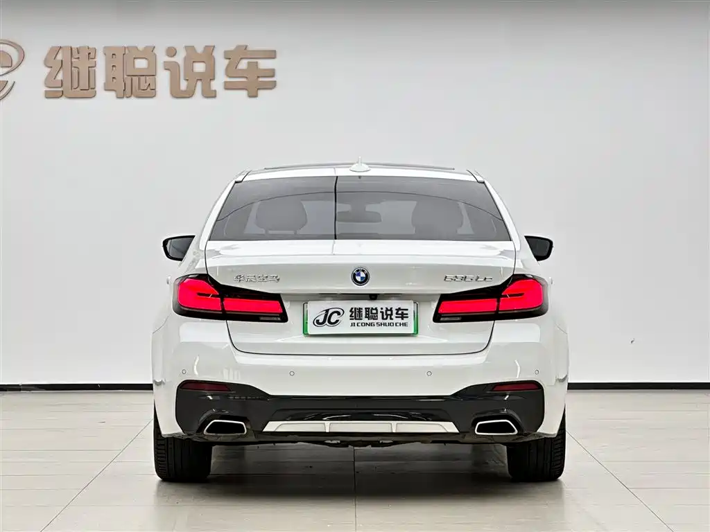 BMW 5 Series New Energy 2022 — фото 4