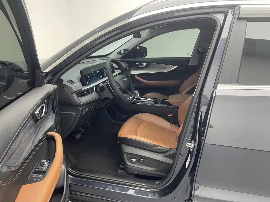 Chery Tiggo 8 PLUS 2022 — фото 9